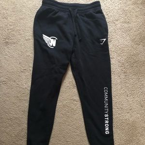Gymshark joggers SMALL